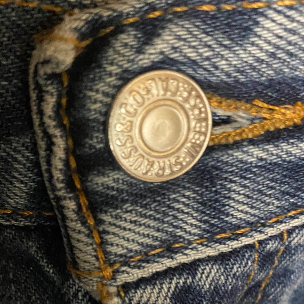 Vintage Y2K Levi’s 550 Relaxed fit tapered leg Jeans 4 Short high waist made USA - Picture 4 of 10